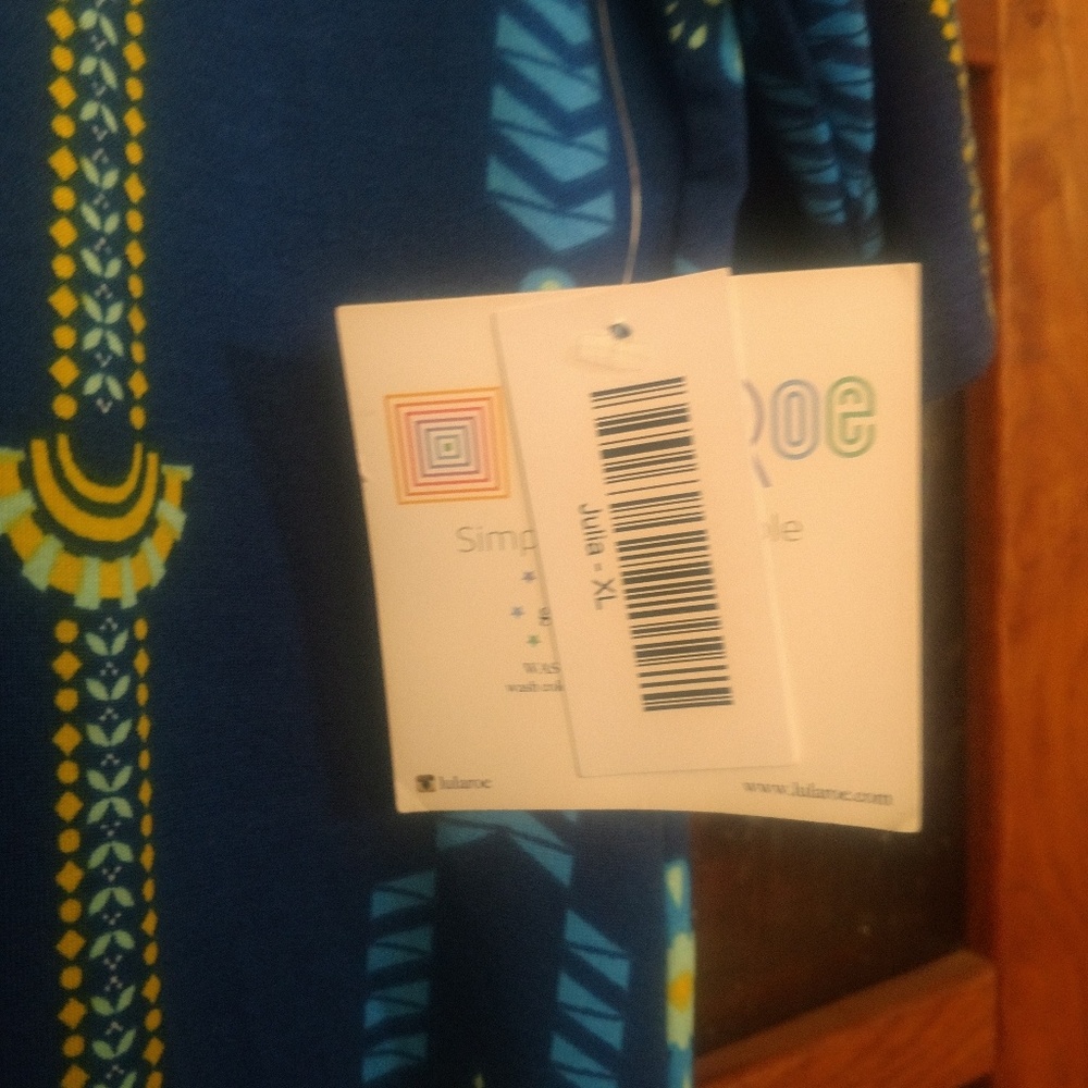 XL Lularoe Julia